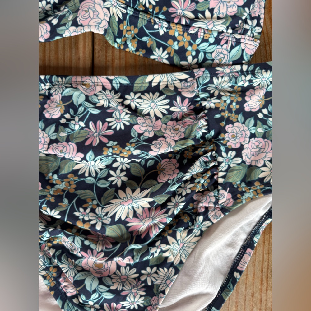 Kona Sol Cottagecore Floral Print Women's Swimwear Set Top Medium Bottom Large - Picture 2 of 11